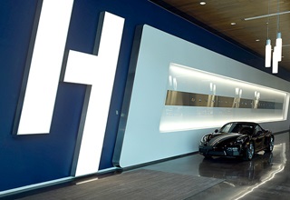 Étude de cas : Hendrick Automotive Group
